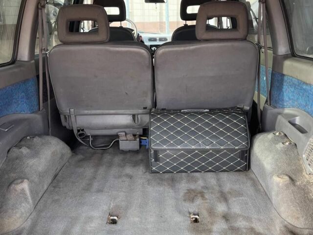 Зелений Ніссан Сєрєна, об'ємом двигуна 2 л та пробігом 350 тис. км за 599 $, фото 11 на Automoto.ua