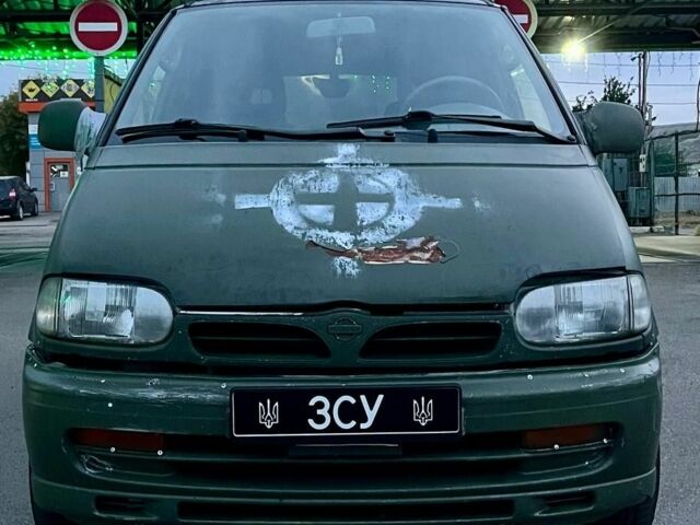 Зелений Ніссан Сєрєна, об'ємом двигуна 2 л та пробігом 350 тис. км за 599 $, фото 1 на Automoto.ua