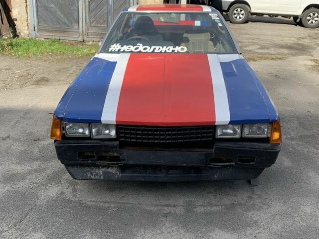 Білий Ніссан Сільвія, об'ємом двигуна 1.8 л та пробігом 100 тис. км за 700 $, фото 2 на Automoto.ua