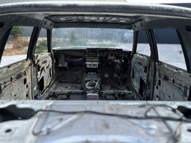 Білий Ніссан Скайлайн, об'ємом двигуна 2 л та пробігом 1 тис. км за 2000 $, фото 10 на Automoto.ua