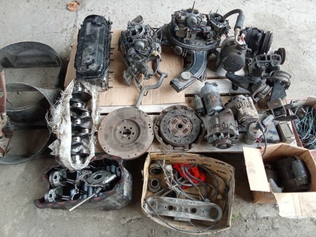 Белый Ниссан Скайлайн, объемом двигателя 1.8 л и пробегом 99 тыс. км за 1500 $, фото 8 на Automoto.ua