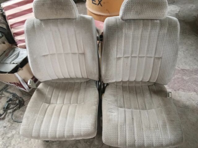 Белый Ниссан Скайлайн, объемом двигателя 1.8 л и пробегом 99 тыс. км за 1500 $, фото 11 на Automoto.ua