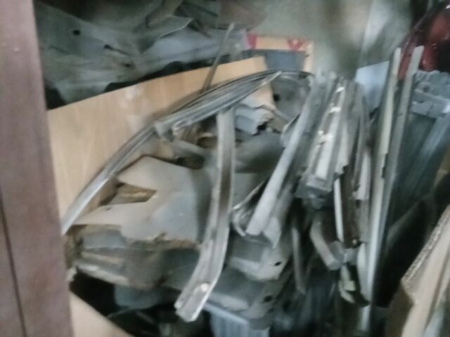 Белый Ниссан Скайлайн, объемом двигателя 1.8 л и пробегом 99 тыс. км за 1500 $, фото 15 на Automoto.ua