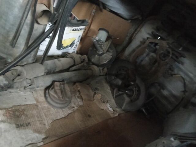 Белый Ниссан Скайлайн, объемом двигателя 1.8 л и пробегом 99 тыс. км за 1500 $, фото 20 на Automoto.ua