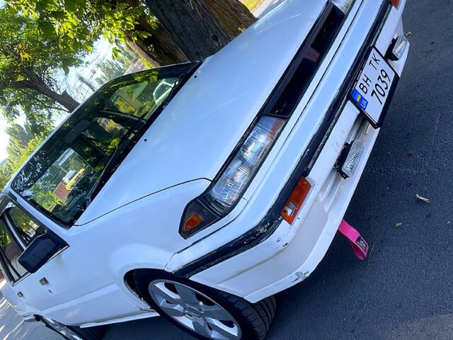 Белый Ниссан Скайлайн, объемом двигателя 1.7 л и пробегом 250 тыс. км за 1200 $, фото 6 на Automoto.ua