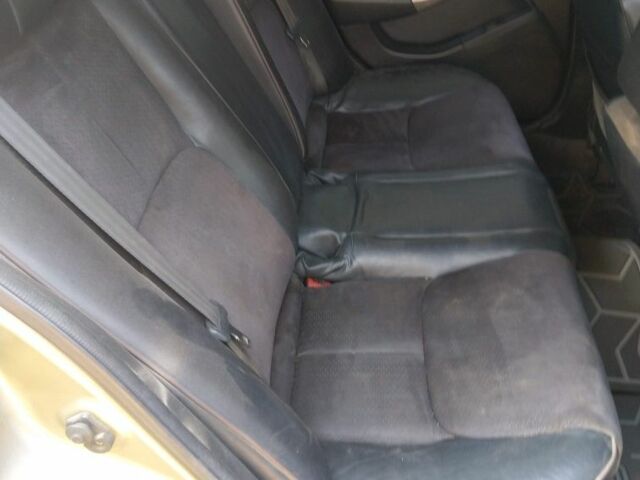 Бежевый Ниссан Скайлайн, объемом двигателя 2.5 л и пробегом 190 тыс. км за 2500 $, фото 7 на Automoto.ua