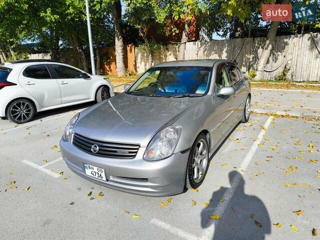 Серый Ниссан Скайлайн, объемом двигателя 2.5 л и пробегом 222 тыс. км за 5900 $, фото 11 на Automoto.ua