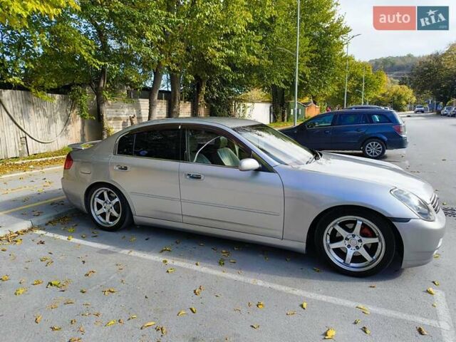 Серый Ниссан Скайлайн, объемом двигателя 2.5 л и пробегом 222 тыс. км за 5900 $, фото 8 на Automoto.ua