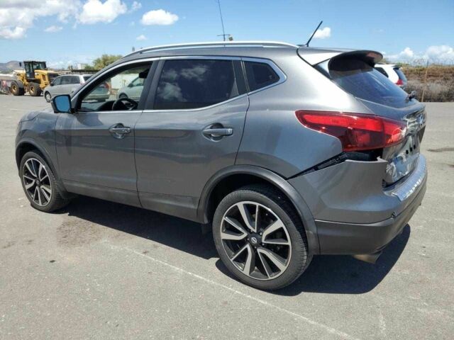 Серый Ниссан Спортс, объемом двигателя 2 л и пробегом 59 тыс. км за 2500 $, фото 1 на Automoto.ua