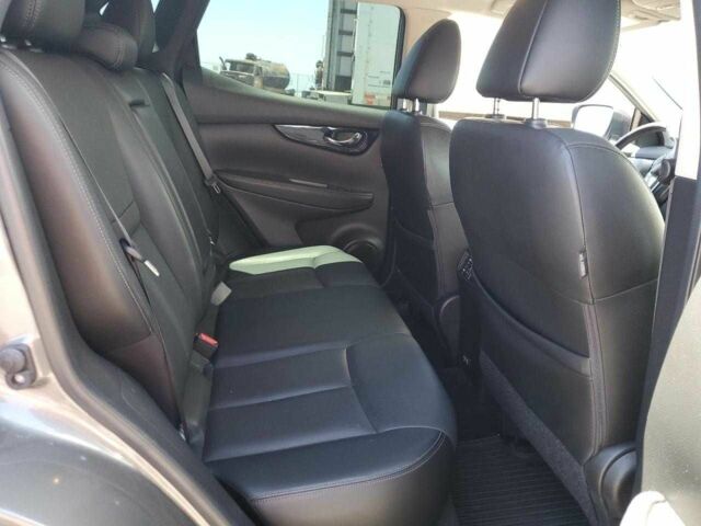 Серый Ниссан Спортс, объемом двигателя 2 л и пробегом 59 тыс. км за 2500 $, фото 10 на Automoto.ua