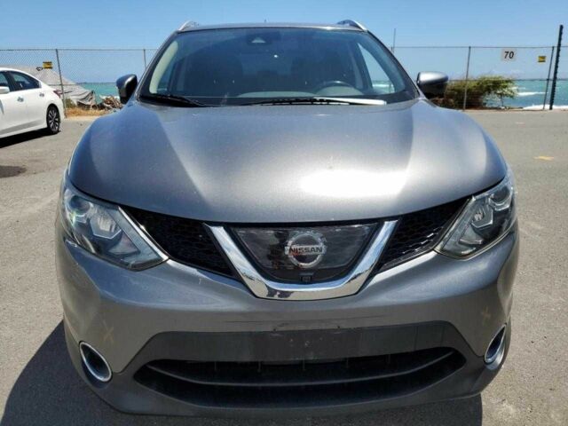 Серый Ниссан Спортс, объемом двигателя 2 л и пробегом 59 тыс. км за 2500 $, фото 4 на Automoto.ua