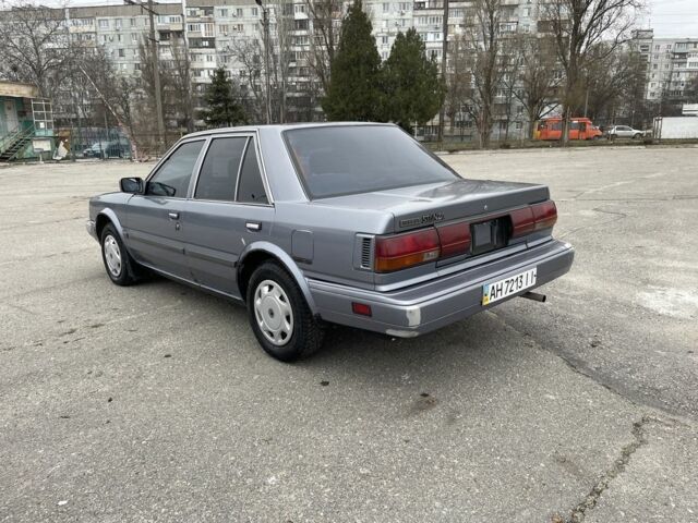 Сірий Ніссан Станза, об'ємом двигуна 0 л та пробігом 250 тис. км за 850 $, фото 4 на Automoto.ua