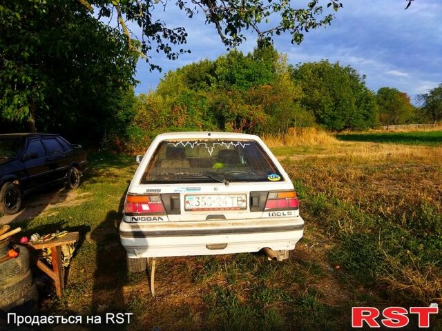 Білий Ніссан Санні, об'ємом двигуна 1.6 л та пробігом 0 тис. км за 650 $, фото 5 на Automoto.ua