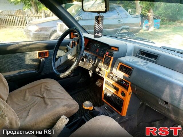 Білий Ніссан Санні, об'ємом двигуна 1.6 л та пробігом 0 тис. км за 650 $, фото 3 на Automoto.ua