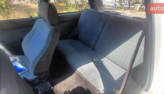 Белый Ниссан Санни, объемом двигателя 1.4 л и пробегом 380 тыс. км за 1450 $, фото 5 на Automoto.ua