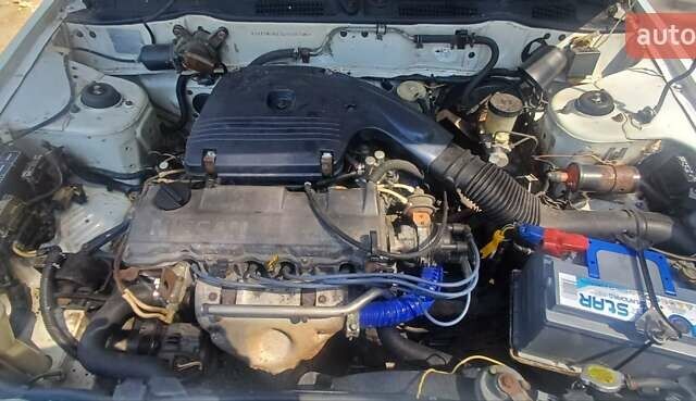 Белый Ниссан Санни, объемом двигателя 1.4 л и пробегом 380 тыс. км за 1450 $, фото 8 на Automoto.ua