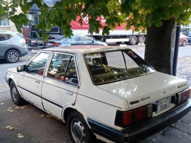 Белый Ниссан Санни, объемом двигателя 0 л и пробегом 260 тыс. км за 800 $, фото 3 на Automoto.ua