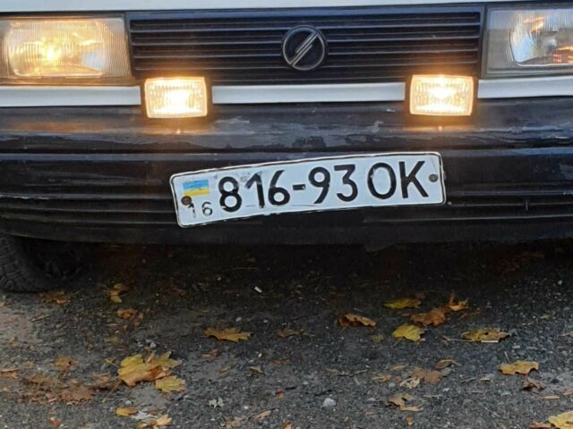 Белый Ниссан Санни, объемом двигателя 1.7 л и пробегом 280 тыс. км за 1033 $, фото 1 на Automoto.ua