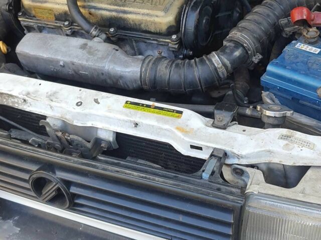 Белый Ниссан Санни, объемом двигателя 1.7 л и пробегом 280 тыс. км за 1033 $, фото 8 на Automoto.ua