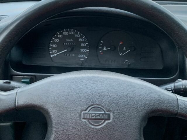 Білий Ніссан Санні, об'ємом двигуна 2 л та пробігом 456 тис. км за 799 $, фото 6 на Automoto.ua