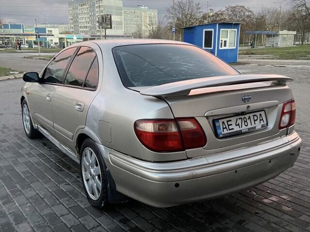 Бежевый Ниссан Санни, объемом двигателя 1.8 л и пробегом 220 тыс. км за 1500 $, фото 5 на Automoto.ua