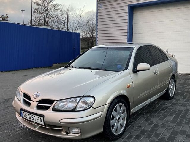 Бежевый Ниссан Санни, объемом двигателя 1.8 л и пробегом 220 тыс. км за 1500 $, фото 4 на Automoto.ua