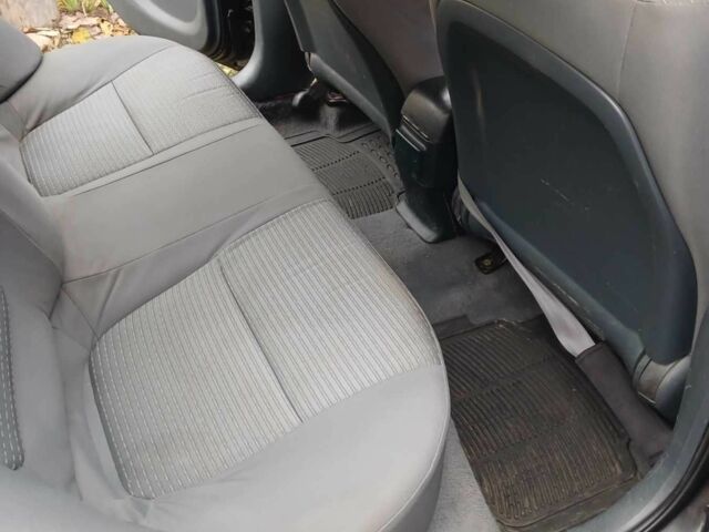 Чорний Ніссан Санні, об'ємом двигуна 1.6 л та пробігом 182 тис. км за 3600 $, фото 11 на Automoto.ua