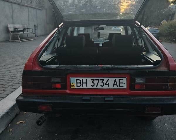 Красный Ниссан Санни, объемом двигателя 1.5 л и пробегом 318 тыс. км за 950 $, фото 9 на Automoto.ua