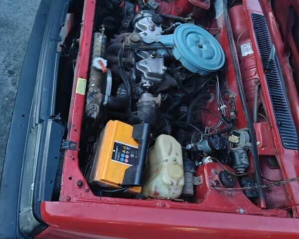 Красный Ниссан Санни, объемом двигателя 1.5 л и пробегом 318 тыс. км за 950 $, фото 10 на Automoto.ua