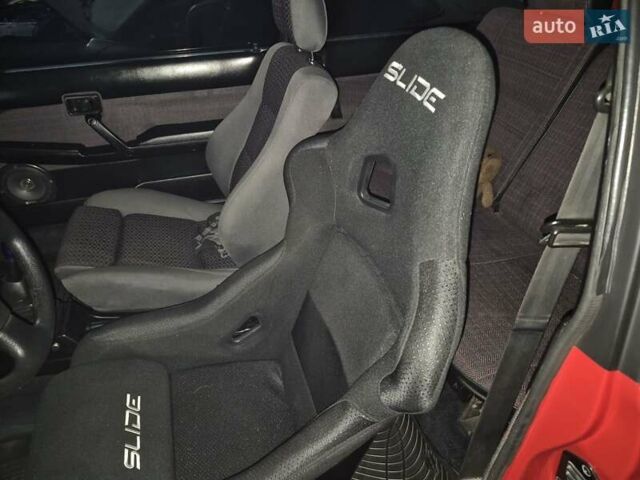 Красный Ниссан Санни, объемом двигателя 1.81 л и пробегом 300 тыс. км за 19999 $, фото 25 на Automoto.ua