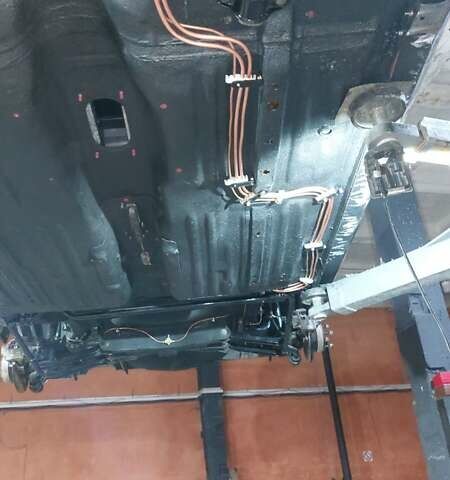 Красный Ниссан Санни, объемом двигателя 1.81 л и пробегом 300 тыс. км за 19999 $, фото 22 на Automoto.ua