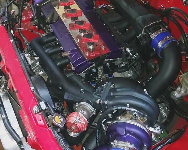 Красный Ниссан Санни, объемом двигателя 1.81 л и пробегом 300 тыс. км за 19999 $, фото 14 на Automoto.ua