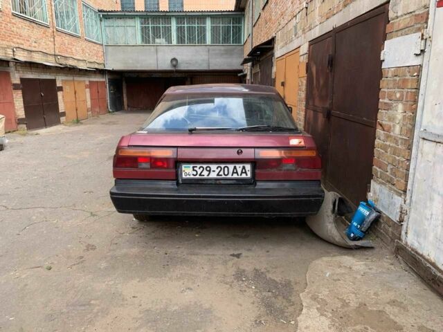 Красный Ниссан Санни, объемом двигателя 1.6 л и пробегом 210 тыс. км за 400 $, фото 2 на Automoto.ua