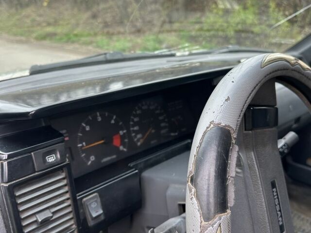 Червоний Ніссан Санні, об'ємом двигуна 1.7 л та пробігом 280 тис. км за 1450 $, фото 7 на Automoto.ua