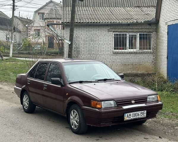 Червоний Ніссан Санні, об'ємом двигуна 1.7 л та пробігом 280 тис. км за 1450 $, фото 7 на Automoto.ua