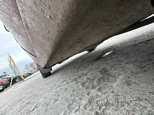 Красный Ниссан Санни, объемом двигателя 1.7 л и пробегом 280 тыс. км за 1500 $, фото 10 на Automoto.ua