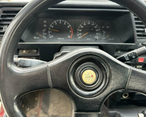 Червоний Ніссан Санні, об'ємом двигуна 1.68 л та пробігом 280 тис. км за 1500 $, фото 11 на Automoto.ua