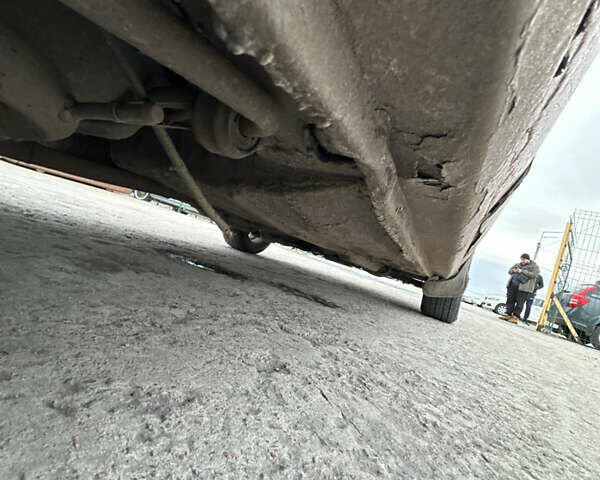 Червоний Ніссан Санні, об'ємом двигуна 1.68 л та пробігом 280 тис. км за 1500 $, фото 10 на Automoto.ua