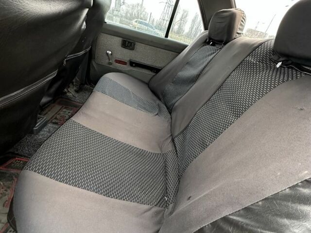 Красный Ниссан Санни, объемом двигателя 1.7 л и пробегом 280 тыс. км за 1500 $, фото 16 на Automoto.ua