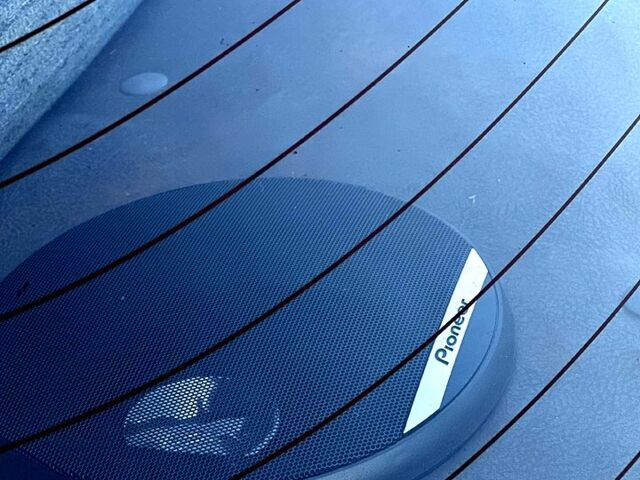 Красный Ниссан Санни, объемом двигателя 1.4 л и пробегом 350 тыс. км за 1850 $, фото 8 на Automoto.ua