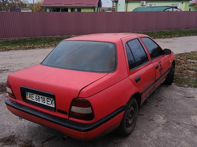 Червоний Ніссан Санні, об'ємом двигуна 1.4 л та пробігом 150 тис. км за 382 $, фото 5 на Automoto.ua