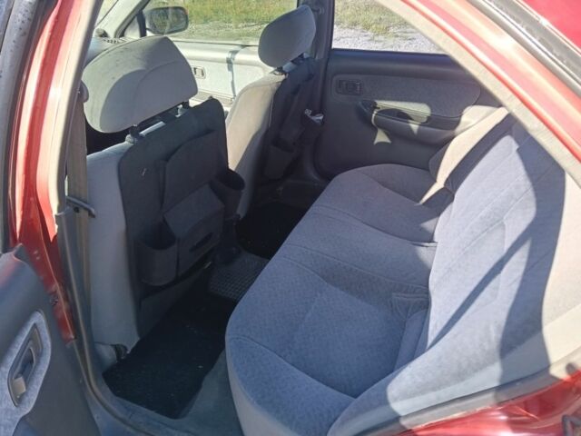 Червоний Ніссан Санні, об'ємом двигуна 1.6 л та пробігом 345 тис. км за 1650 $, фото 2 на Automoto.ua