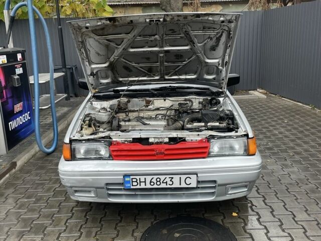 Серый Ниссан Санни, объемом двигателя 1.7 л и пробегом 444 тыс. км за 1000 $, фото 3 на Automoto.ua