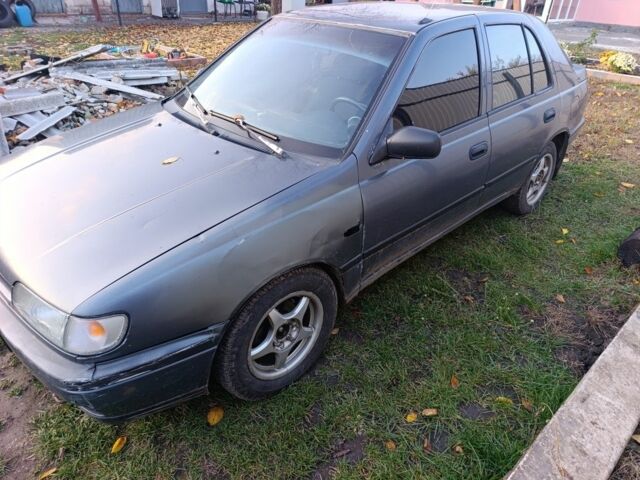 Сірий Ніссан Санні, об'ємом двигуна 0 л та пробігом 1000 тис. км за 1200 $, фото 5 на Automoto.ua