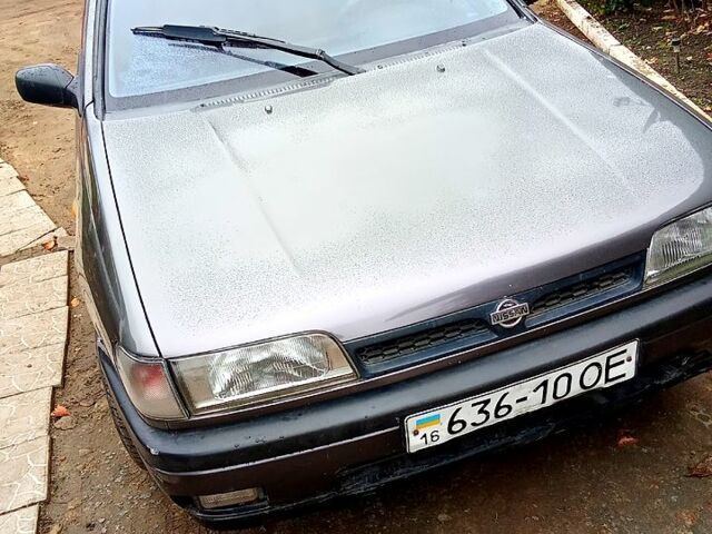 Сірий Ніссан Санні, об'ємом двигуна 1.6 л та пробігом 200 тис. км за 1200 $, фото 5 на Automoto.ua