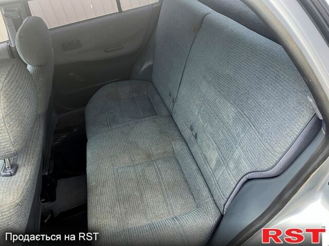 Серый Ниссан Санни, объемом двигателя 1.4 л и пробегом 250 тыс. км за 1700 $, фото 1 на Automoto.ua