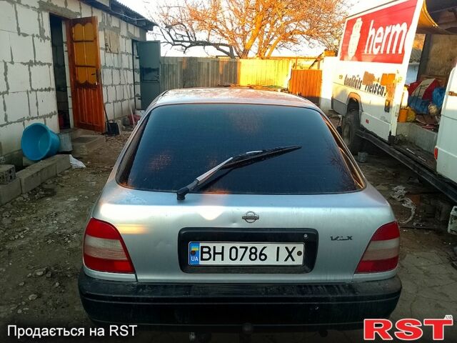 Сірий Ніссан Санні, об'ємом двигуна 1.4 л та пробігом 414 тис. км за 1750 $, фото 2 на Automoto.ua