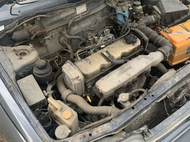 Серый Ниссан Санни, объемом двигателя 2 л и пробегом 259 тыс. км за 1200 $, фото 4 на Automoto.ua