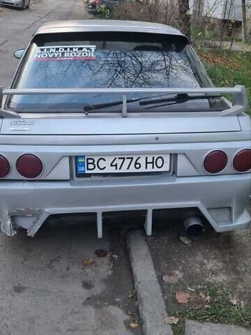 Сірий Ніссан Санні, об'ємом двигуна 1.6 л та пробігом 260 тис. км за 1750 $, фото 1 на Automoto.ua