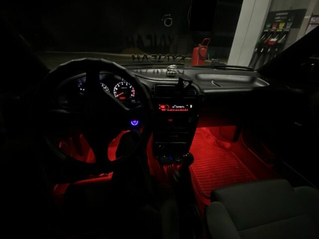 Серый Ниссан Санни, объемом двигателя 1.6 л и пробегом 166 тыс. км за 2400 $, фото 7 на Automoto.ua